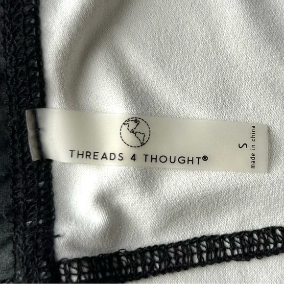 🌸NWT Threads 4 Thought Print Leggings. Black/ Multi. Size: Small - Picture 6 of 9